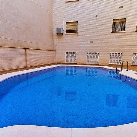 Cozy Studio Apartment Near The Beach Torrevieja Extérieur photo